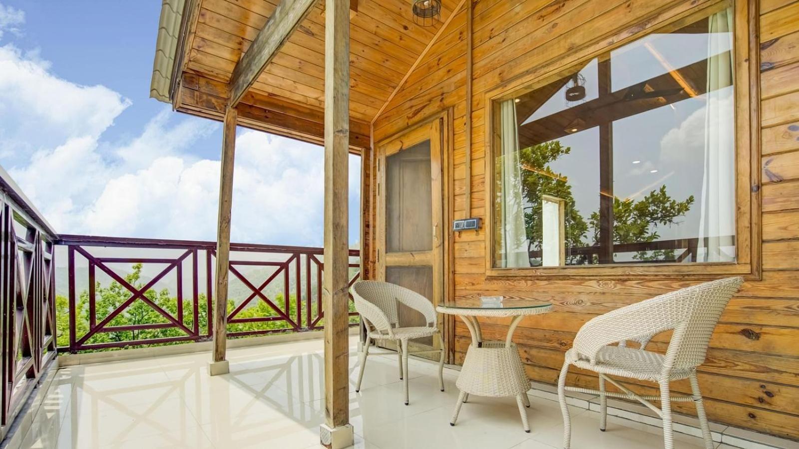 Aavaas Hill Resort 兰斯顿 外观 照片
